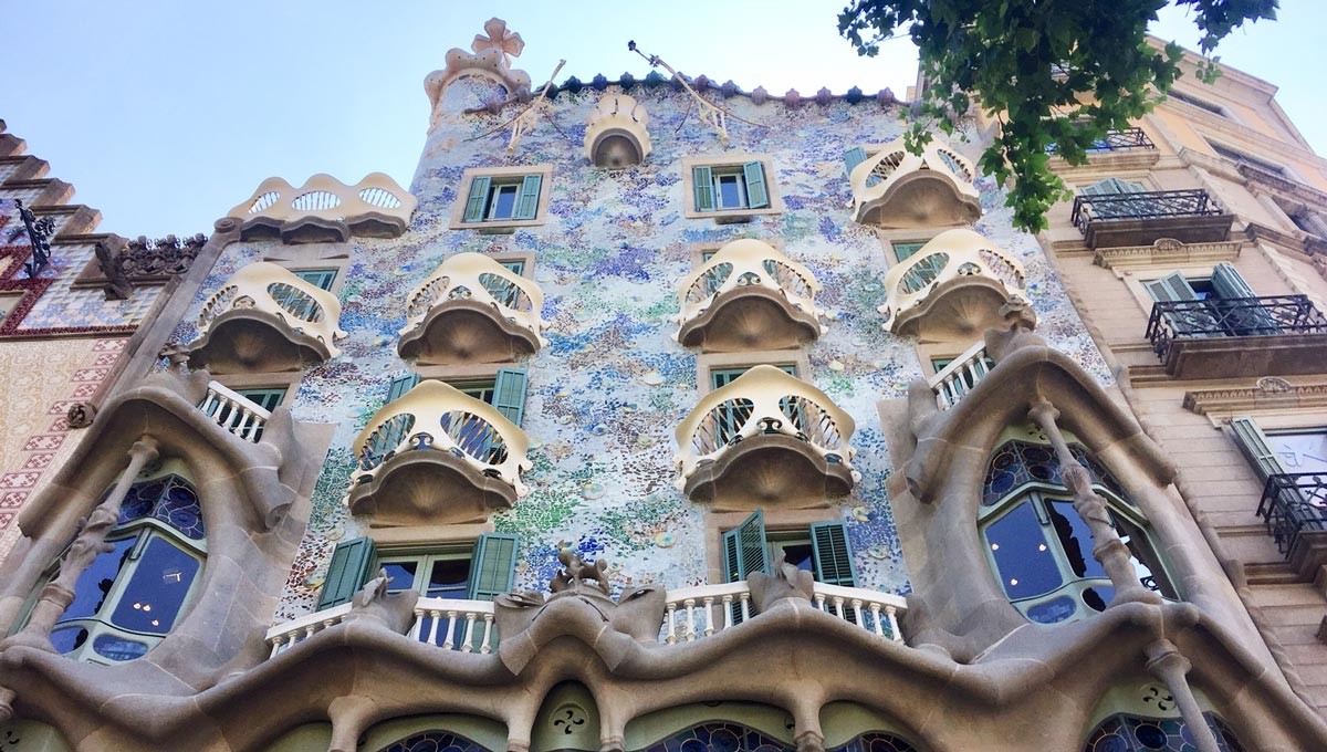 Casa battlo 1