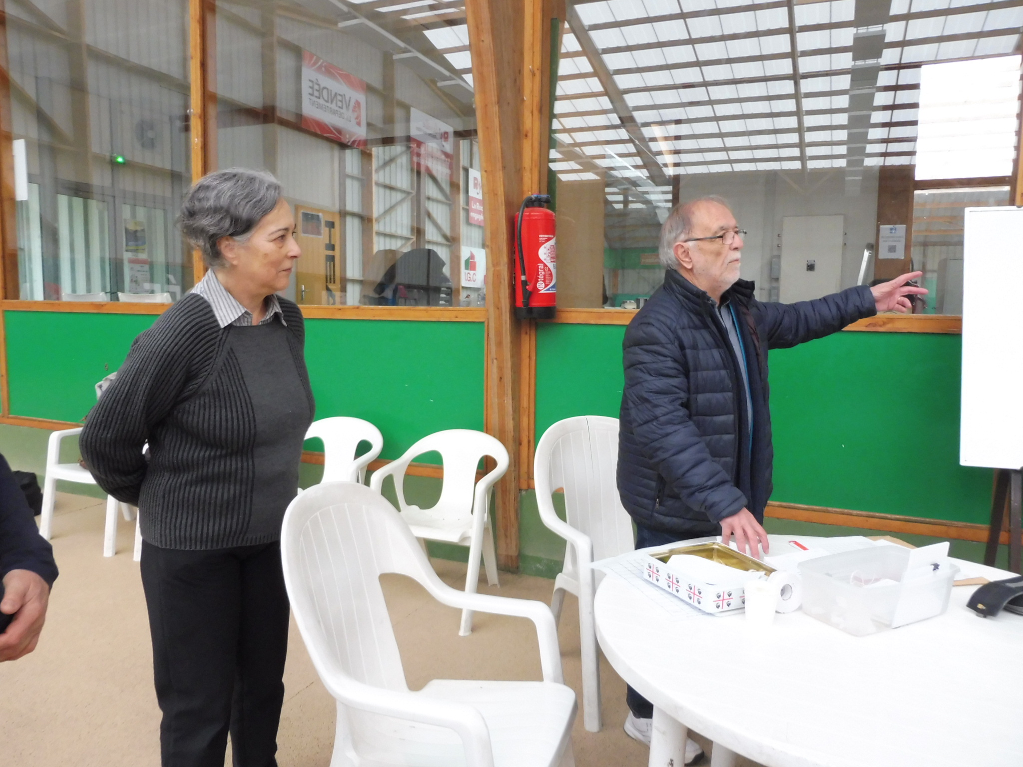 Explications données par Jean Luc et Dany