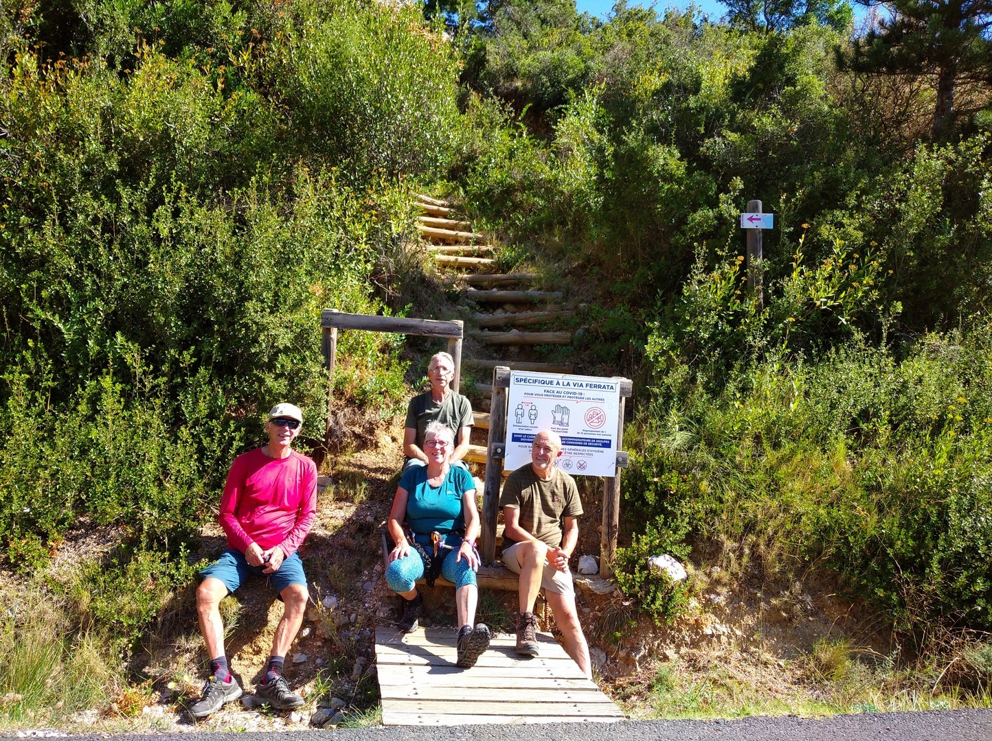 Au départ de le Via ferrata de St Paul de Fenouiller